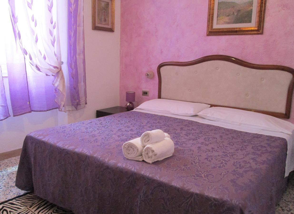 B&B Regina Margherita Пьомбино Номер фото